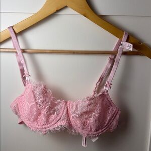 Victoria Secret Elegant Lace Underwire Bra - Pink